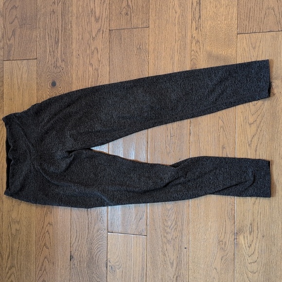 Beyond yoga gray leggings Xs - Picture 3 of 6
